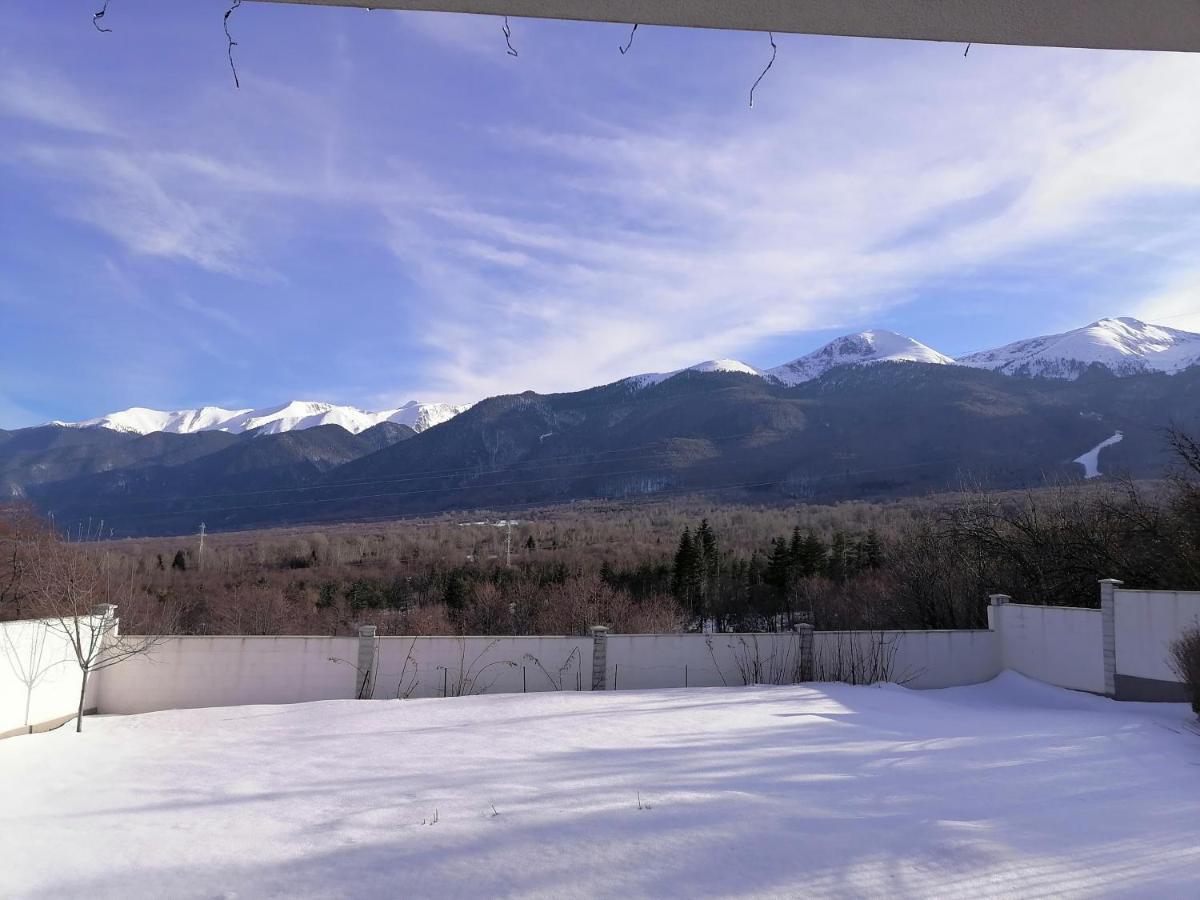 Къща За Гости Радост Guest House Radost Razlog Esterno foto