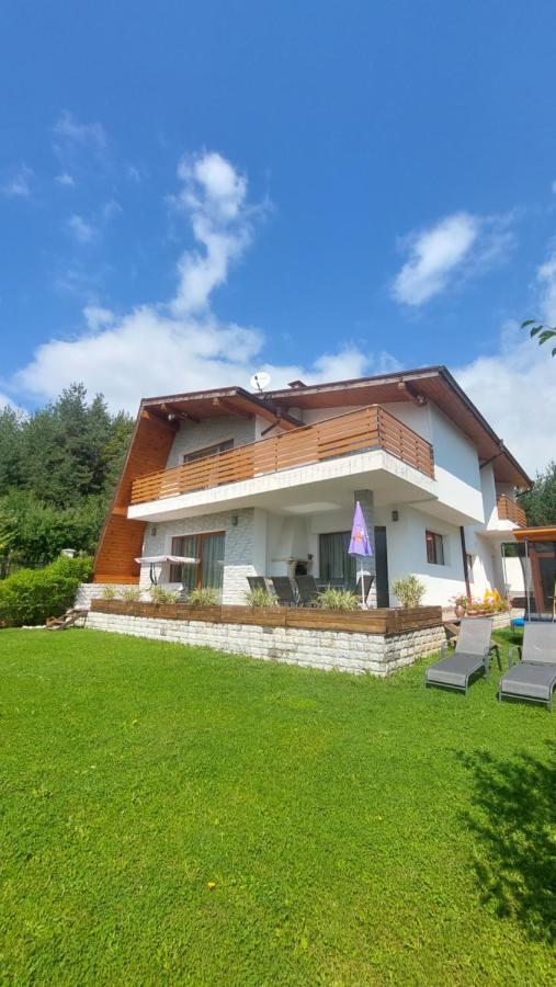 Къща За Гости Радост Guest House Radost Razlog Esterno foto