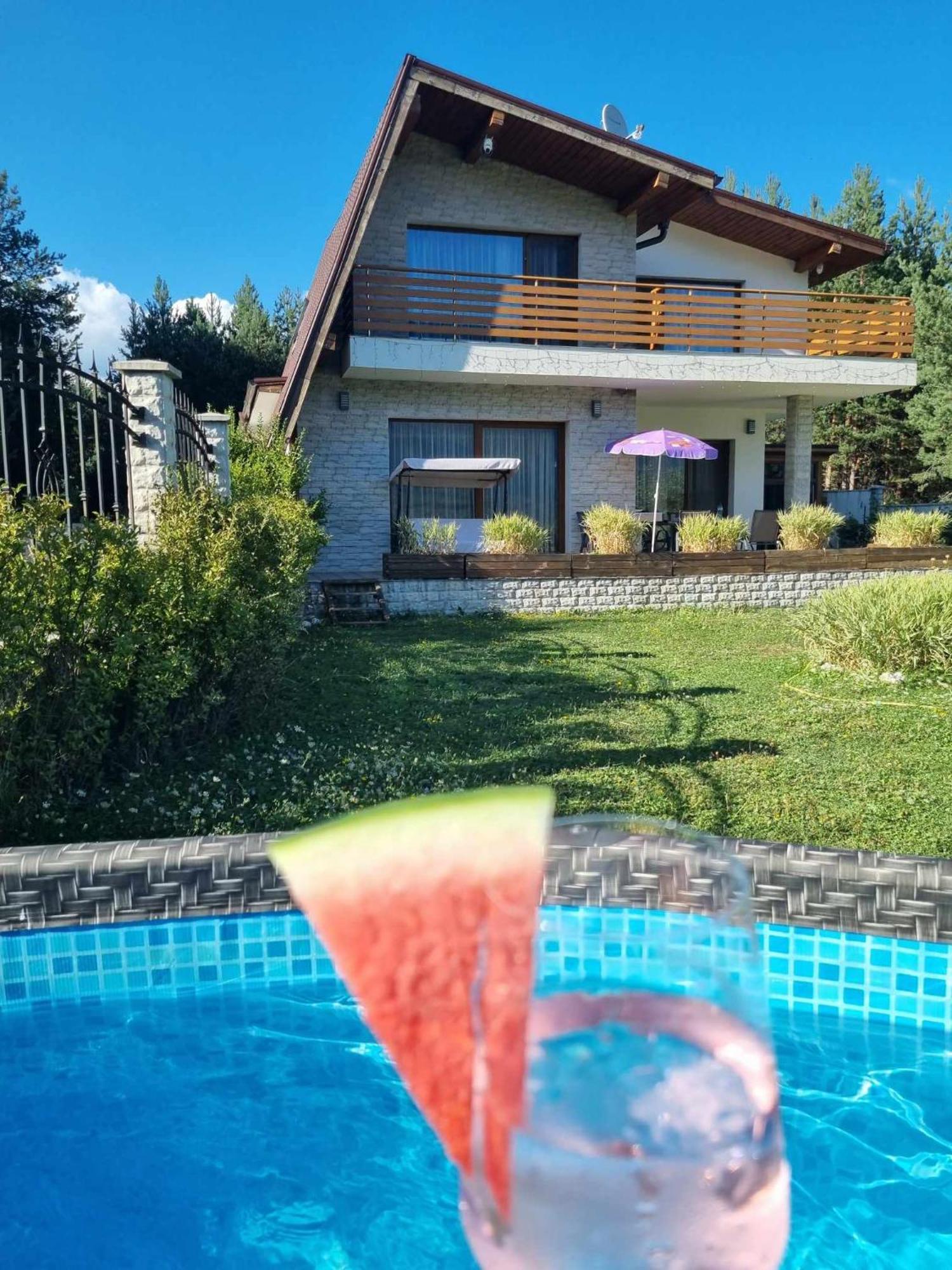 Къща За Гости Радост Guest House Radost Razlog Esterno foto